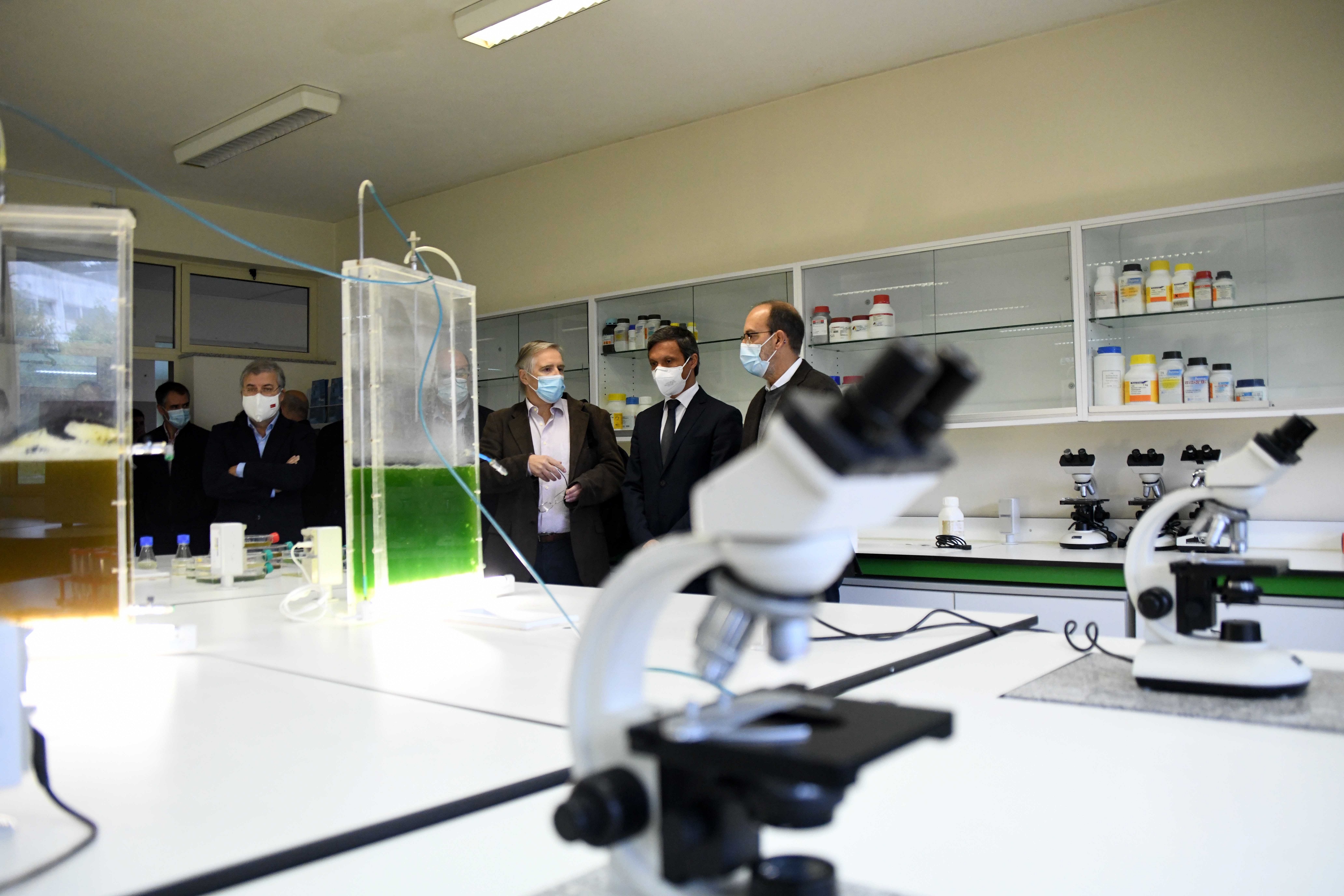 Reitor e autarca de Famalicão em visita recente ao futuro polo da UMinho...