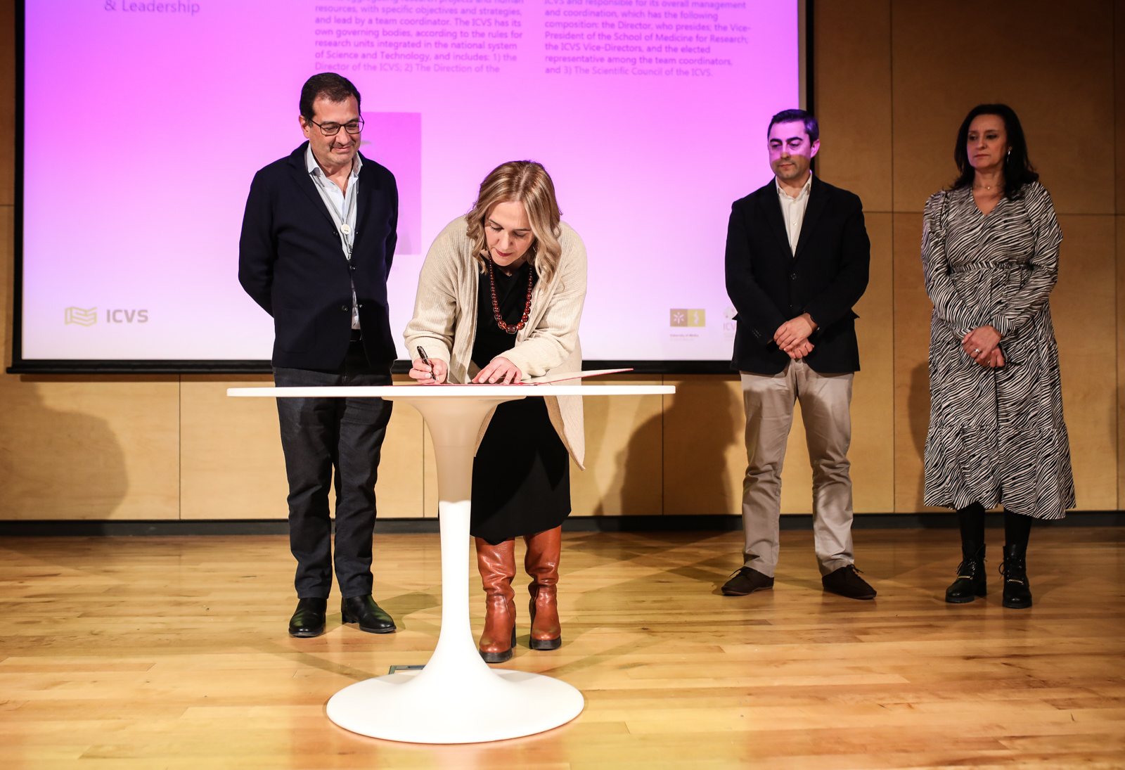 Fátima Baltazar, Patrícia Maciel e Agostinho Carvalho, equipa da direção do ICVS (foto: Nuno Gonçalves)