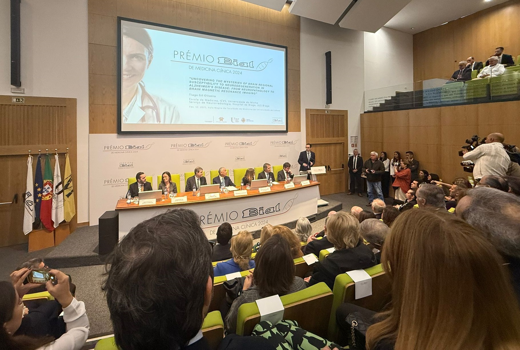 Tiago Gil Oliveira a apresentar o seu estudo premiado