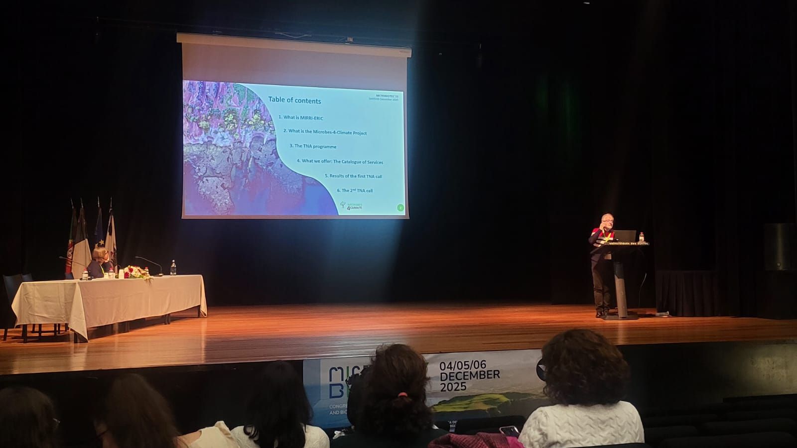 Nelson Lima a intervir na Microbiotec25 (foto: Micoteca da UMinho)