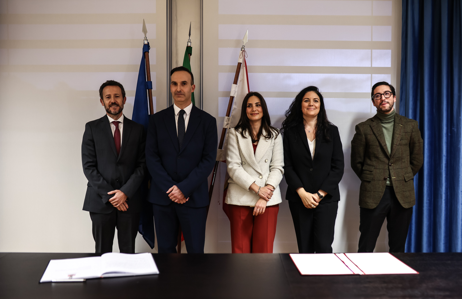 O reitor com a equipa da presidência da EDUM (foto: Nuno Gonçalves)