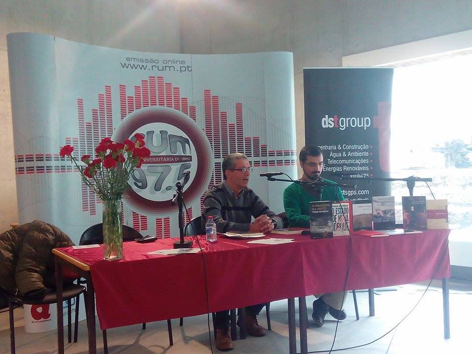 Foto - 25 de abril de 2015