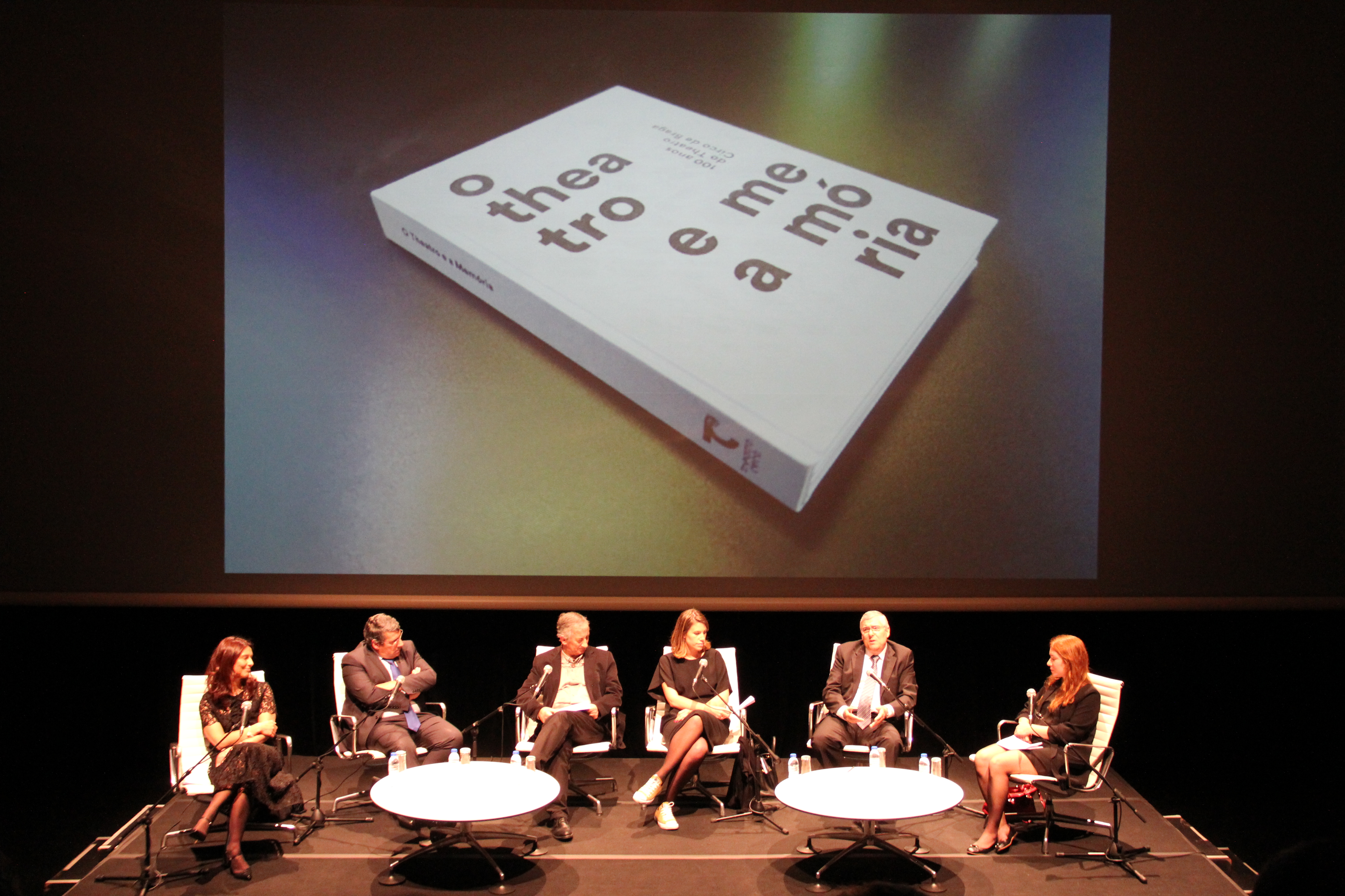 Apresentação do livro (foto de José Gomes/BPB)