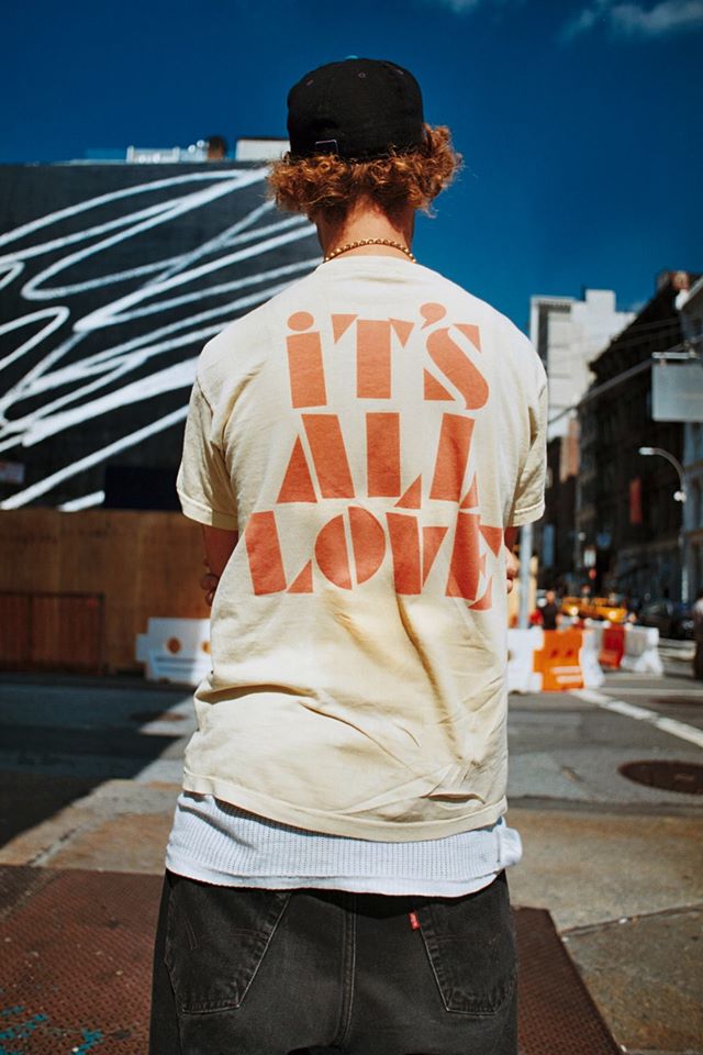 "Not In Your Face", de Susan Barnett