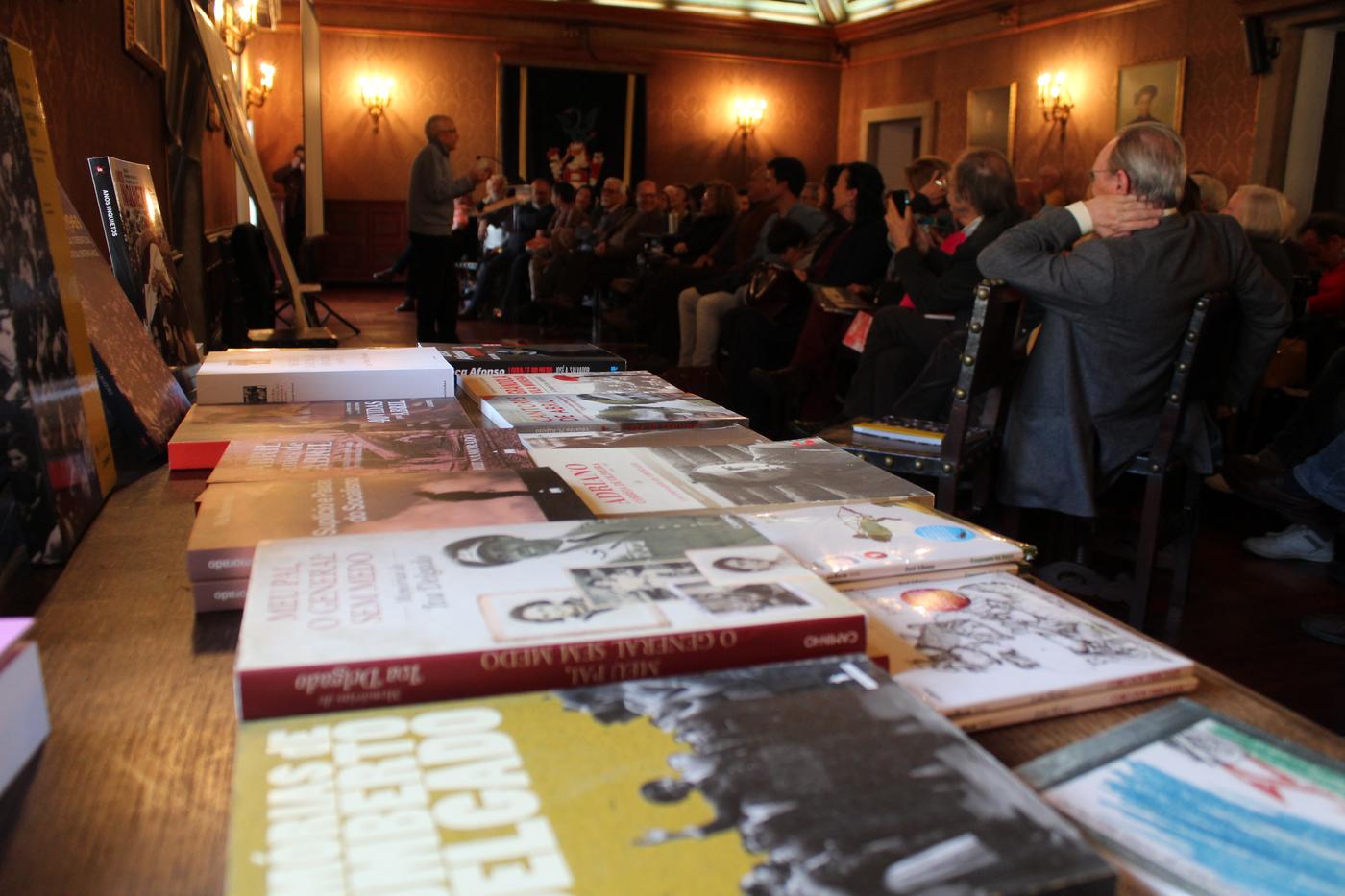 Convívio na Reitoria (foto: Vanessa Batista/RUM)