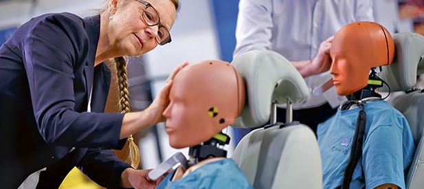 Crash dummies_final2.jpg