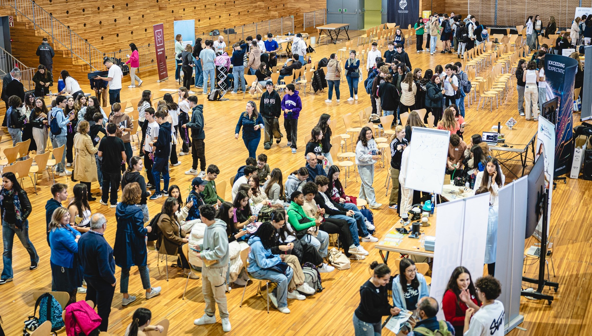 Engenheiras por Um Dia_grupo2.jpg